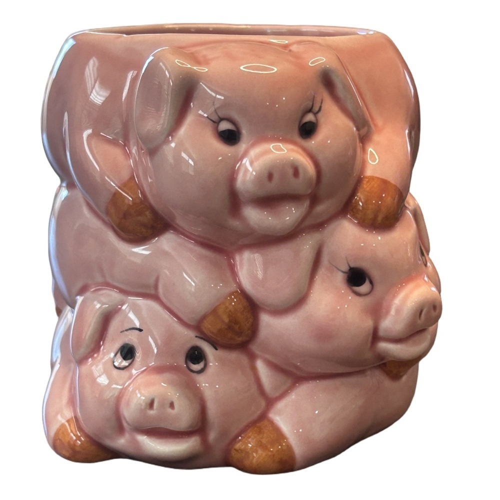 VTN 80s whimsical farmhouse country cottagecore pile of piggies glazed mug